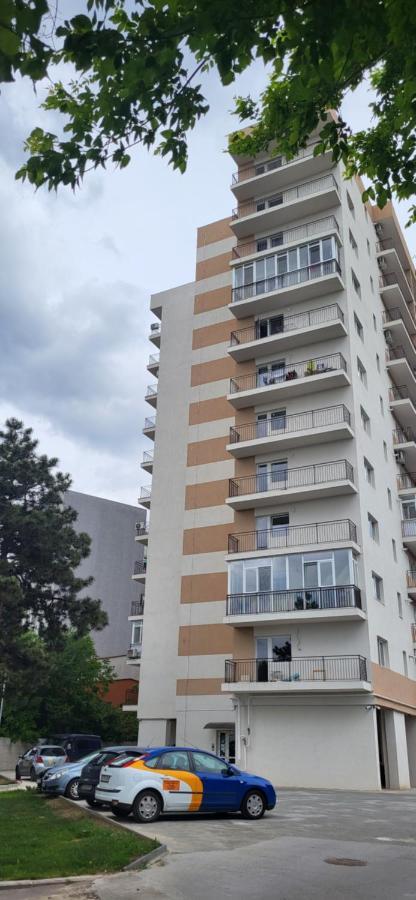 Lux & Confort - Apartament 3 Camere Bucharest Exterior photo
